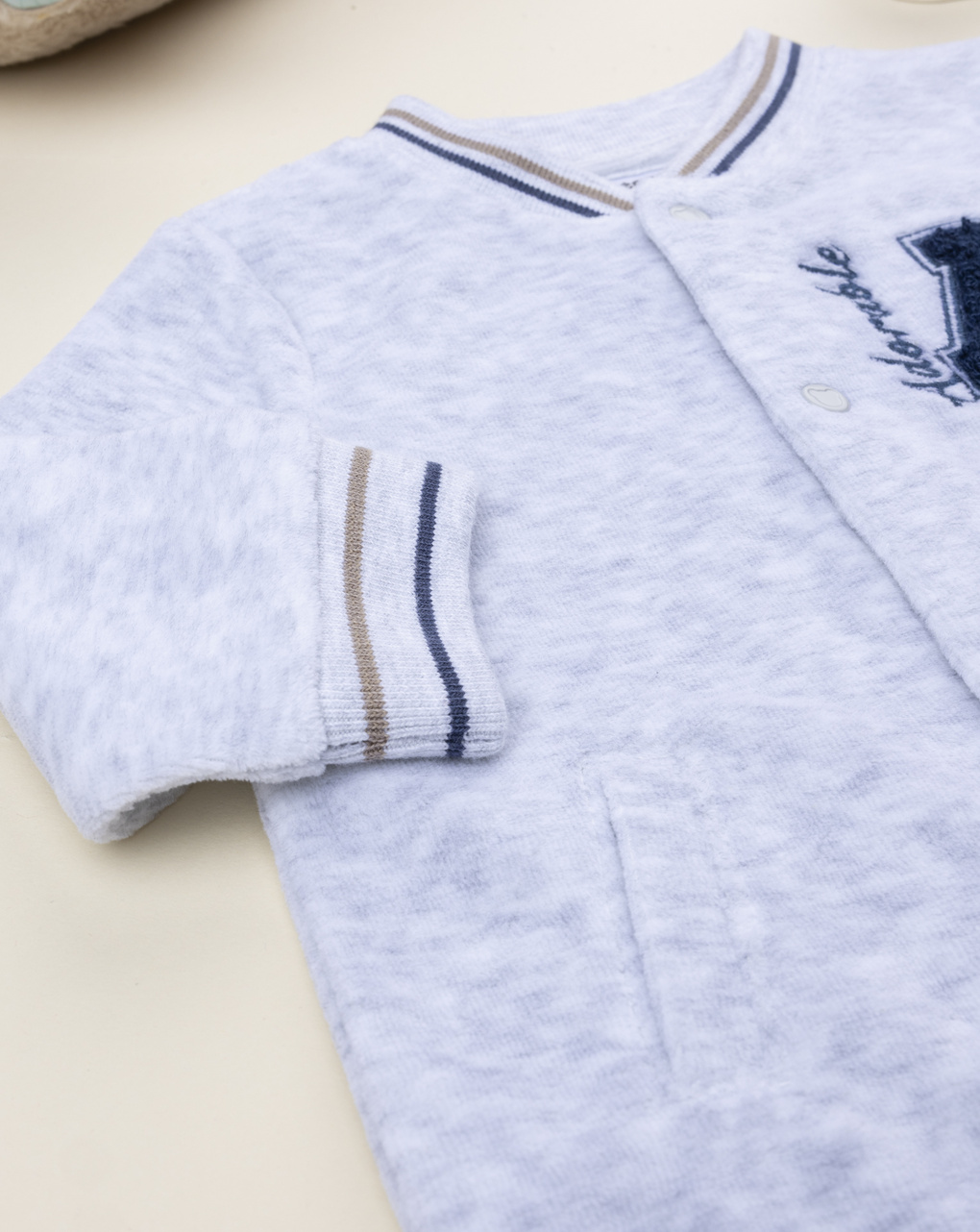 Tutina ciniglia grigia neonato con patch