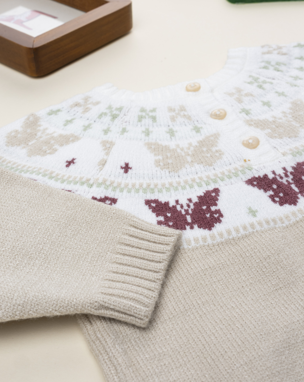 Maglia bimba beige farfalle
