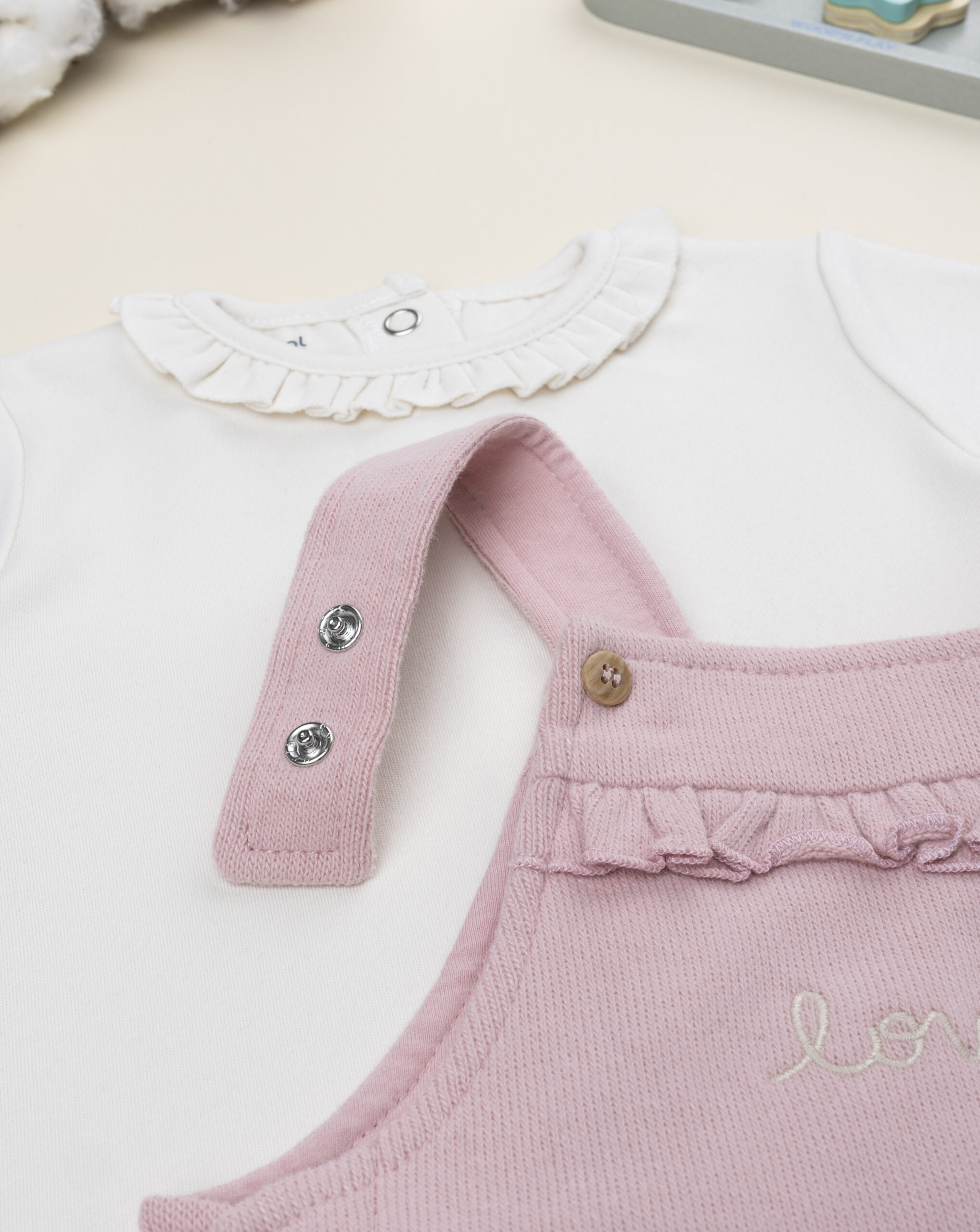 Completo bimba salopette rosa