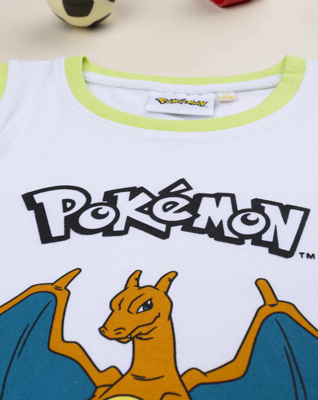 Compelto estivo bambino pokemon bianco/verde