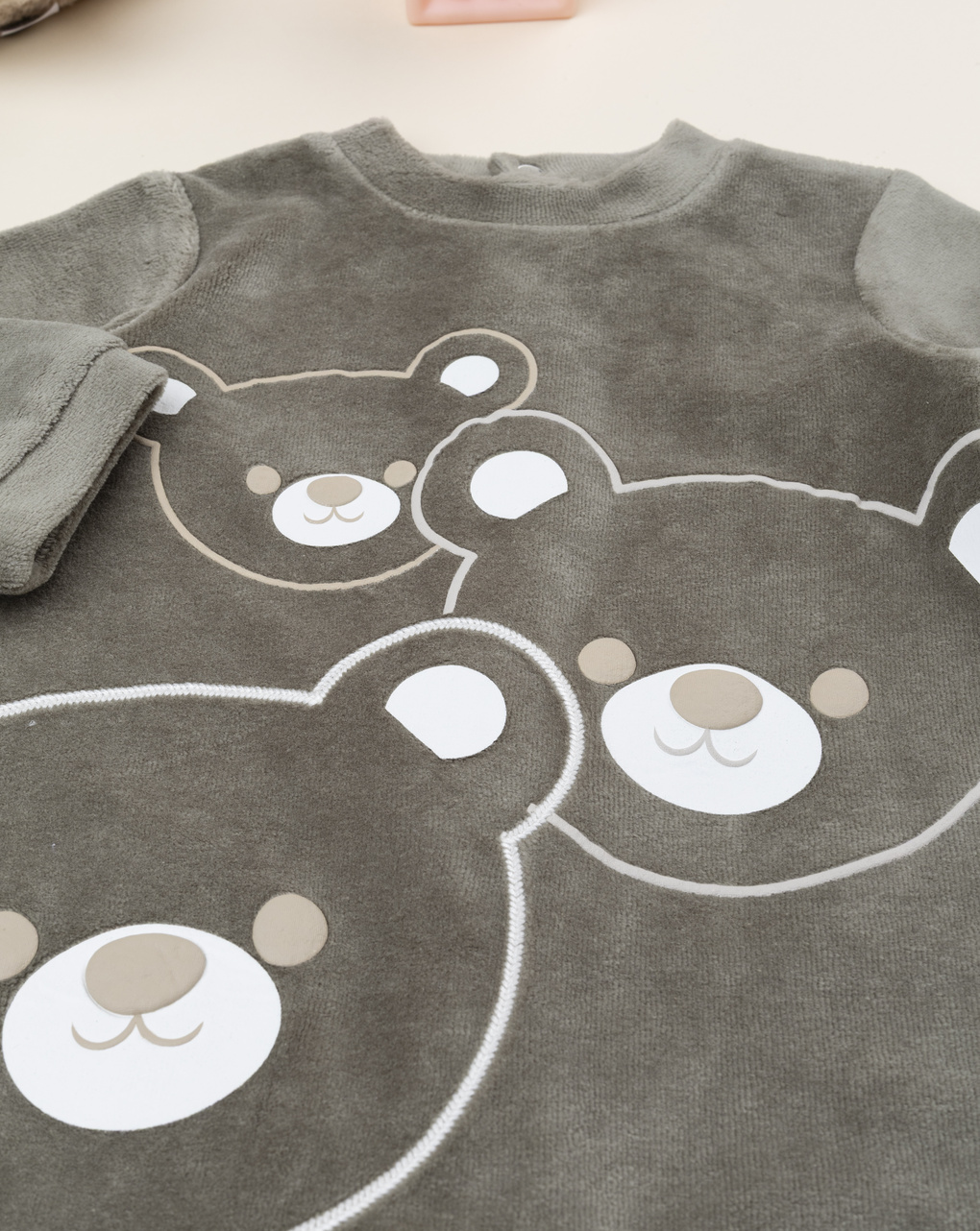 Tutina bimbo verde orsetti