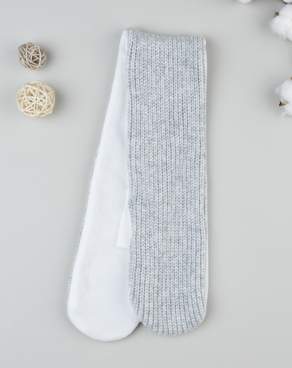 Sciarpa bimbo grigia/bianca