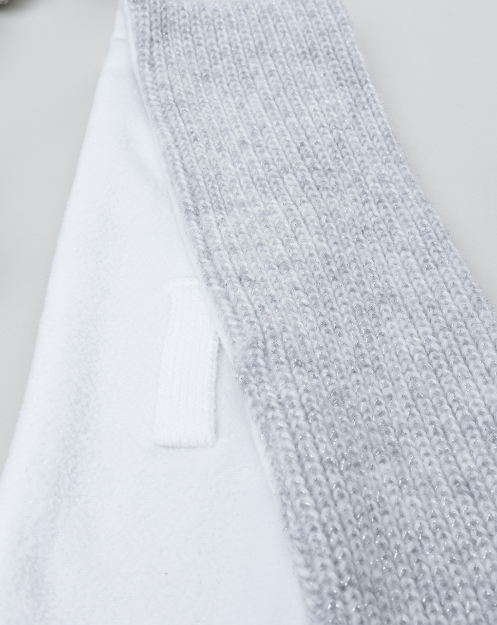 Sciarpa bimbo grigia/bianca