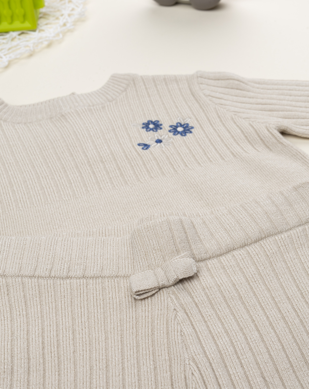 Completo tricot bimba beige