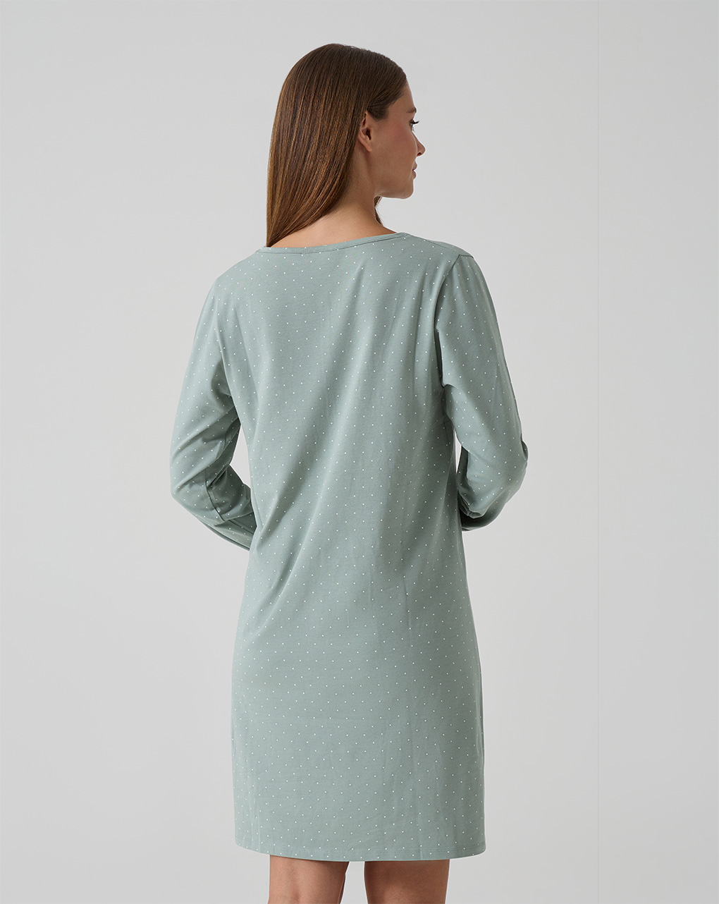 Camicia da notte verde con pois allover