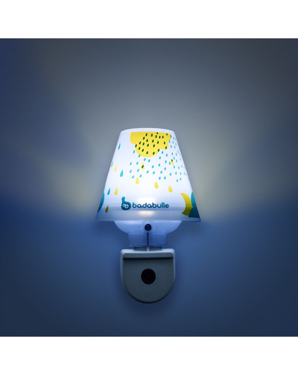 Luce notturna a parete blu - badabulle