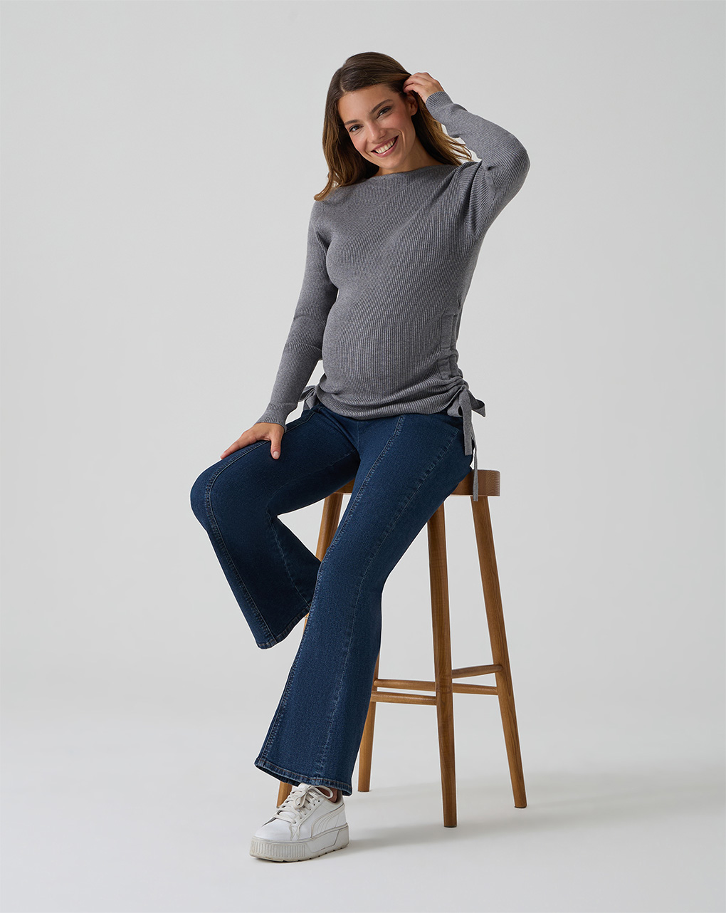 Maglia tricot premaman grigia con lacci