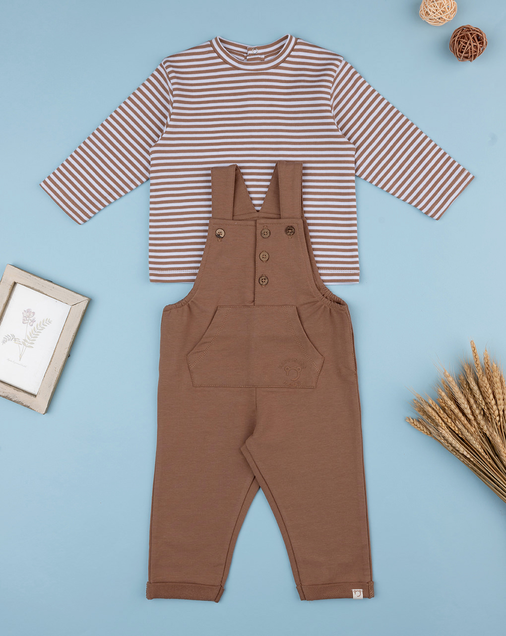 Completo salopette marorne bimbo