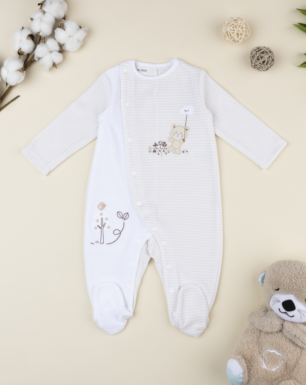 Tutina ciniglia bimbo bianca patch e ricami