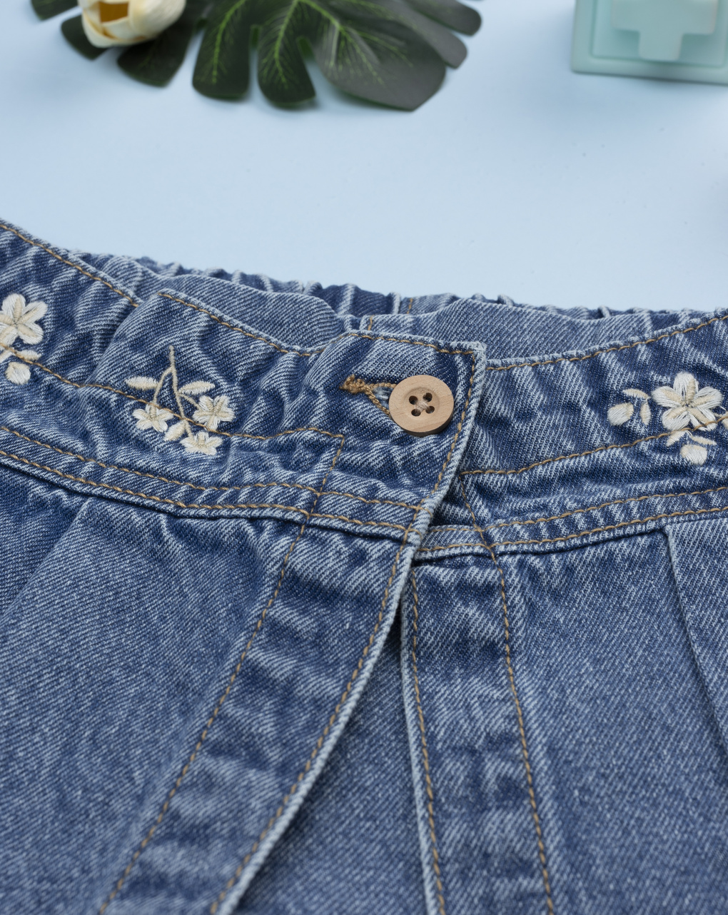 Pantagonna denim bimba fiori