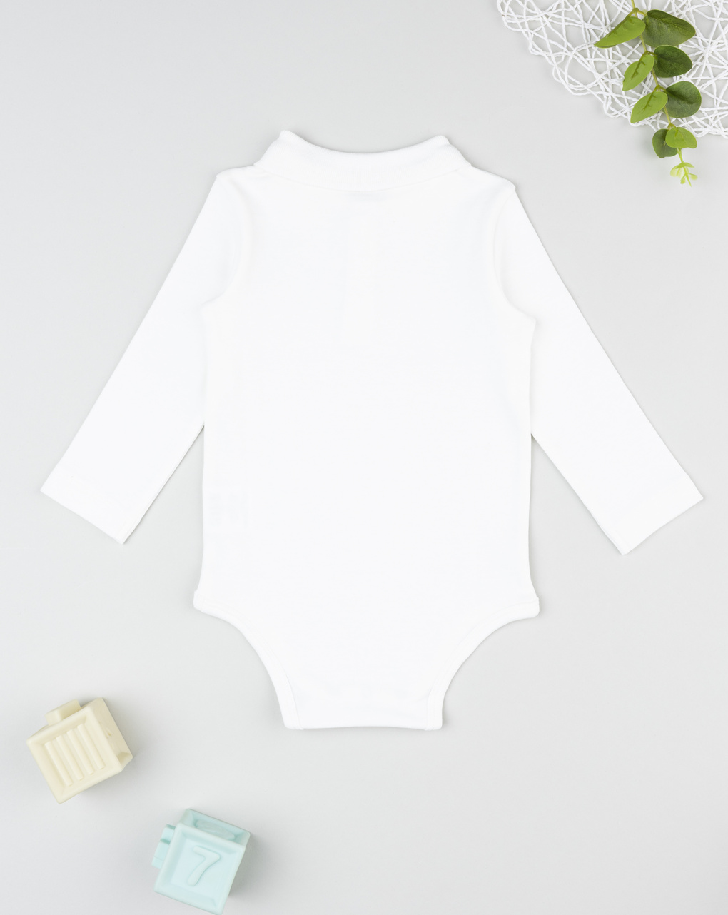 Body bimbo bianco con ricamo