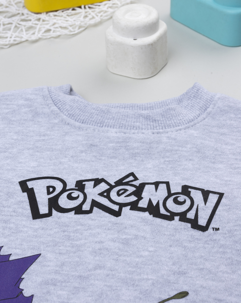 Felpa bambino grigia pokemon
