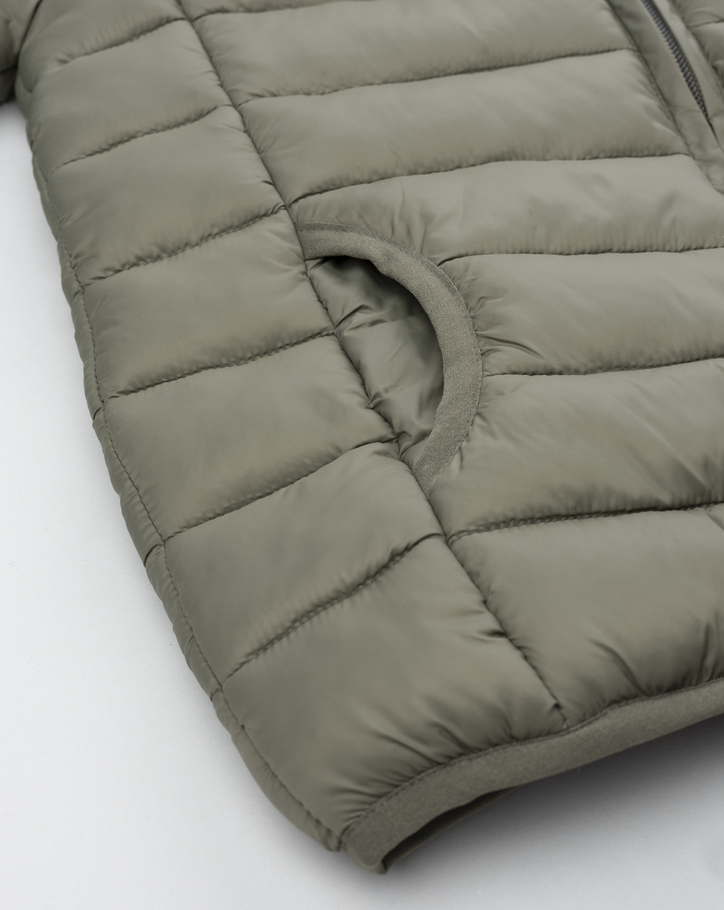 Giubbino bimbo verde scuro con cappuccio