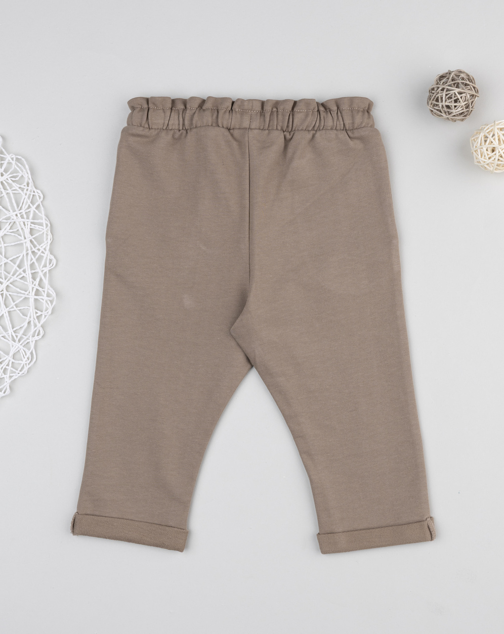 Pantalone bimba marrone cuore ricamato