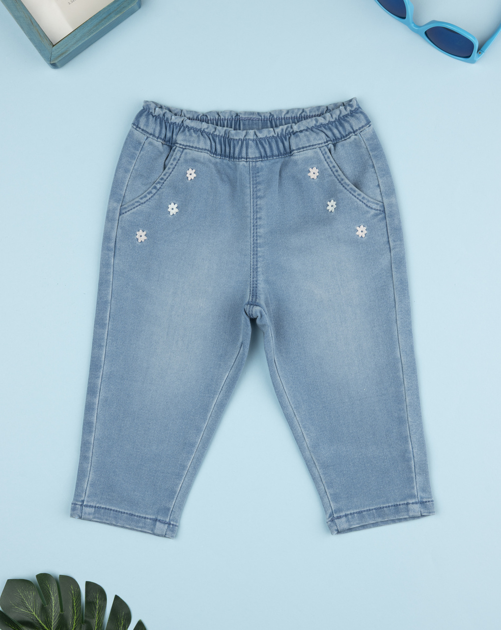 Pantalone bimba denim chiaro fiori ricamati
