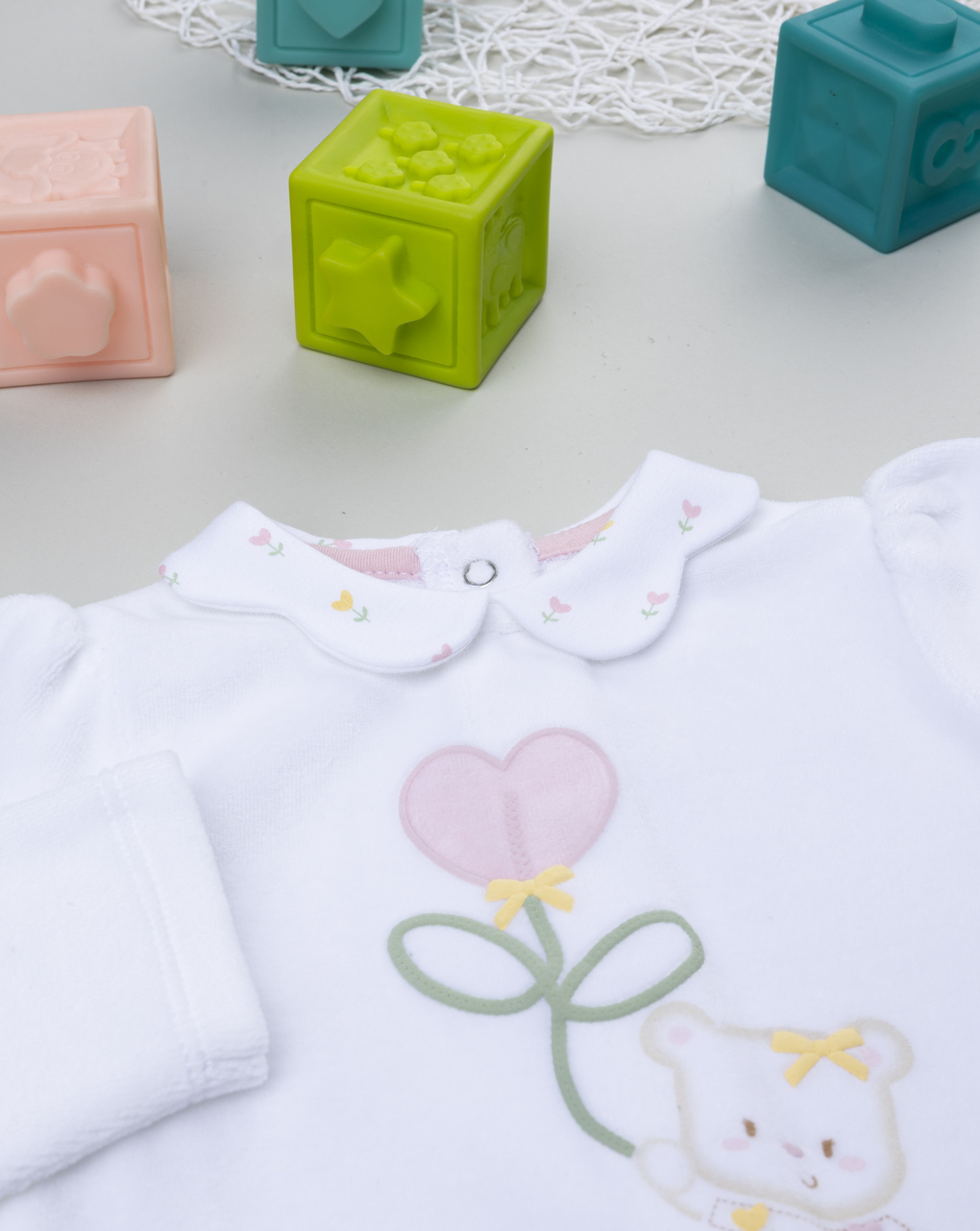 Tutina neonata bianca fiore