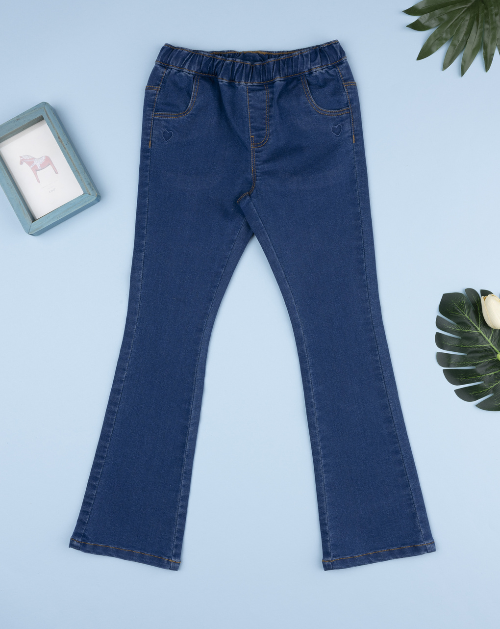 Jeans bimba ricamato