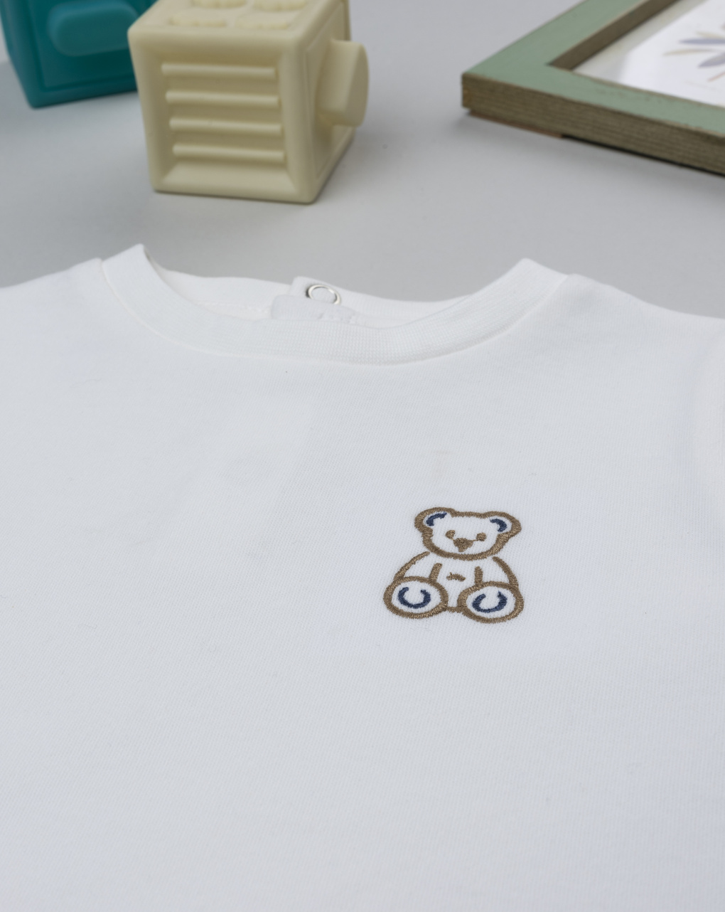 T-shirt bimbo bianca stampa orsetto
