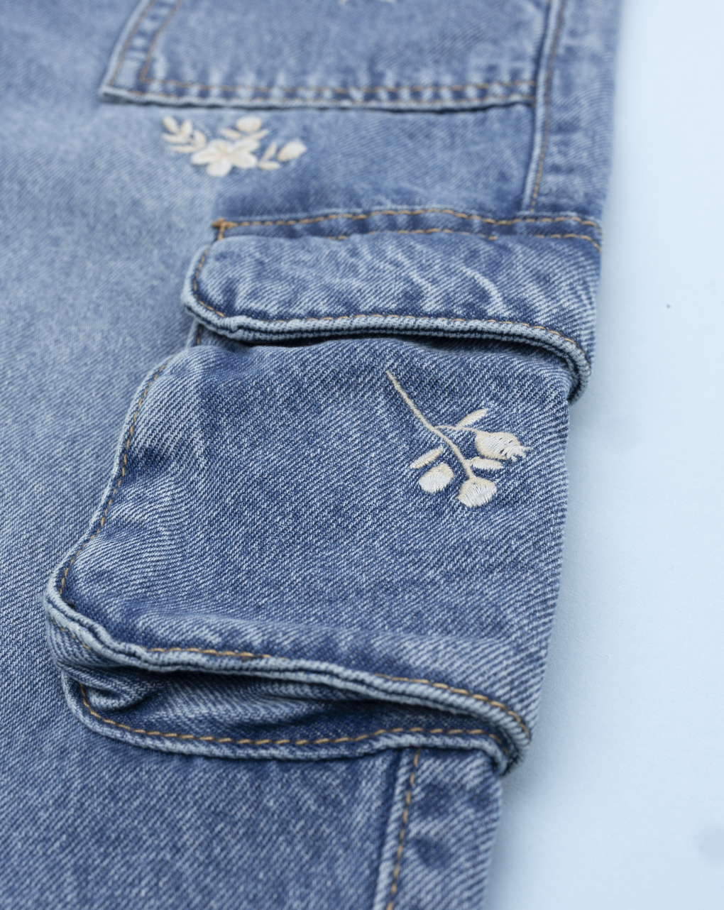 Pantalone cargo denim bimba fiorellini