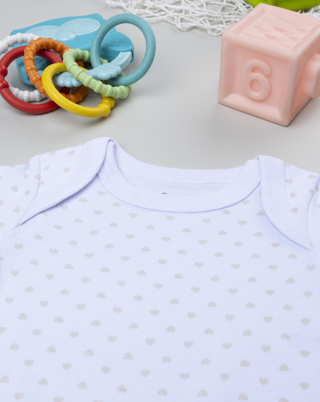 Body costina neonata bianco con cuori