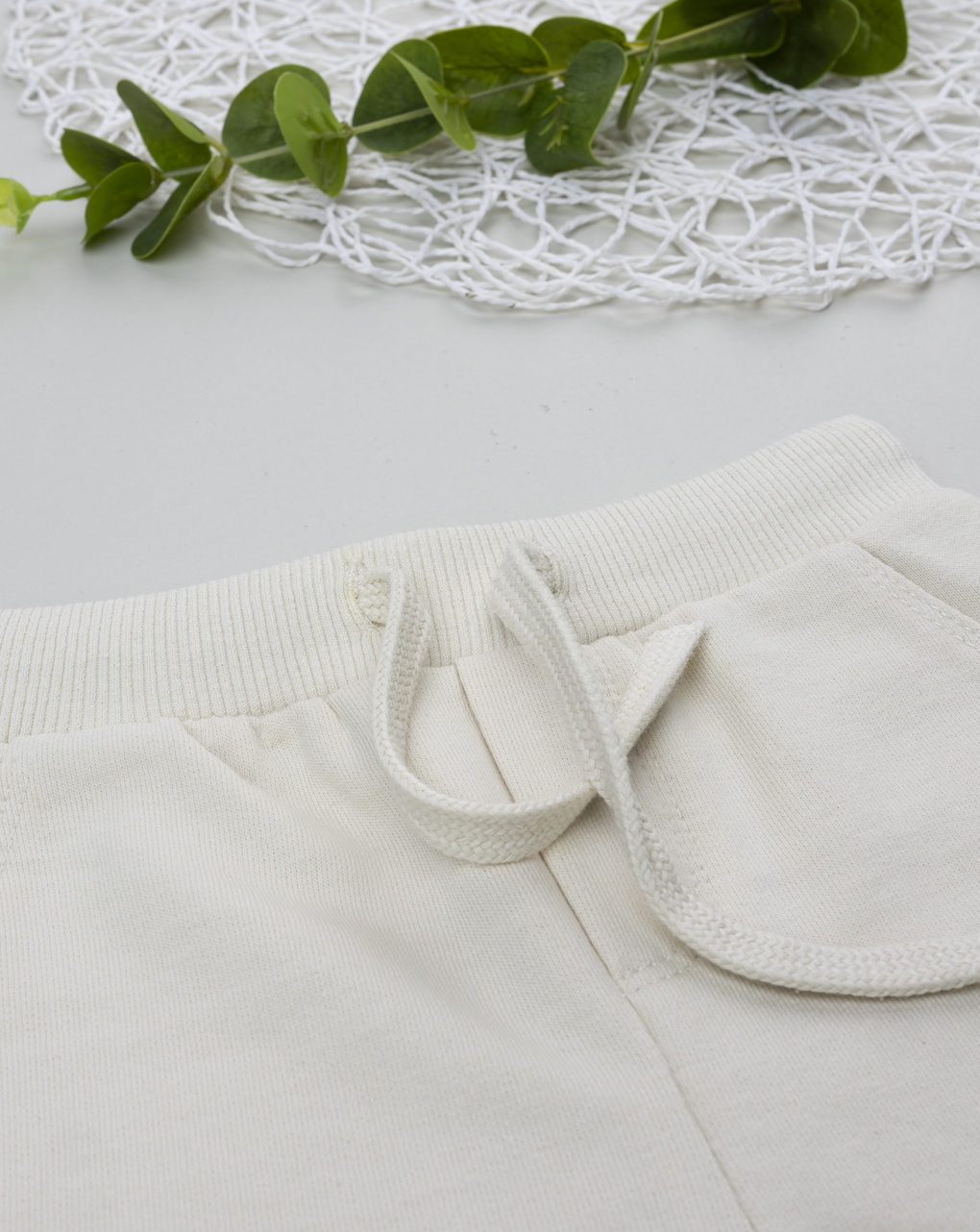 Pantalone bimbo beige stampa rilievo