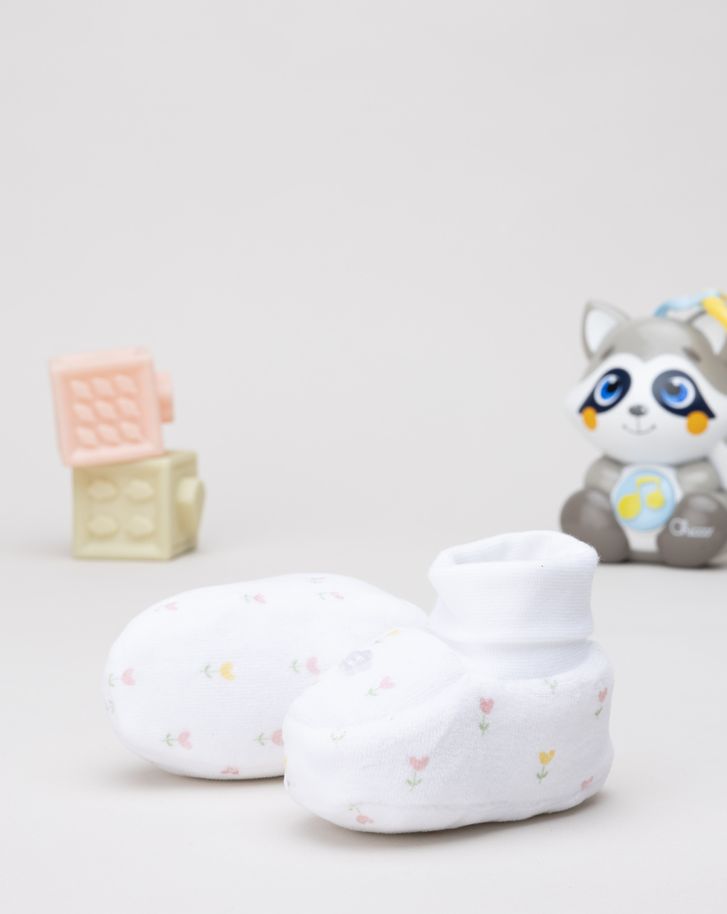 Scarpe neonata bianche fiorellini