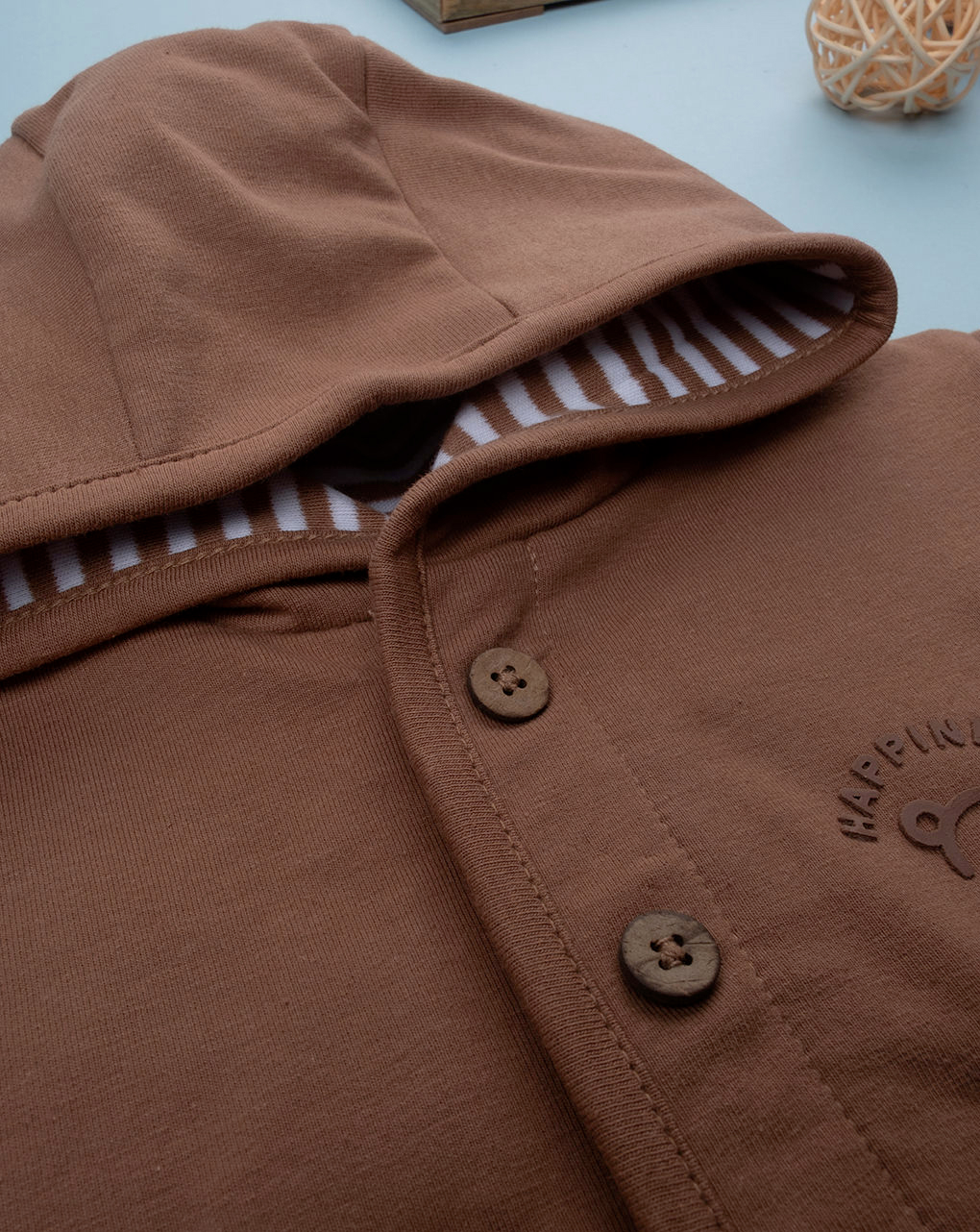 Cardigan bimbo marrone con cappuccio
