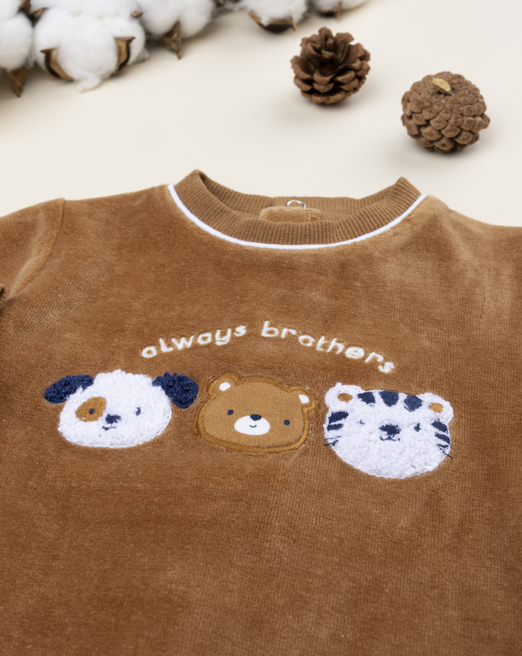 Tutina neonato ciniglia marrone