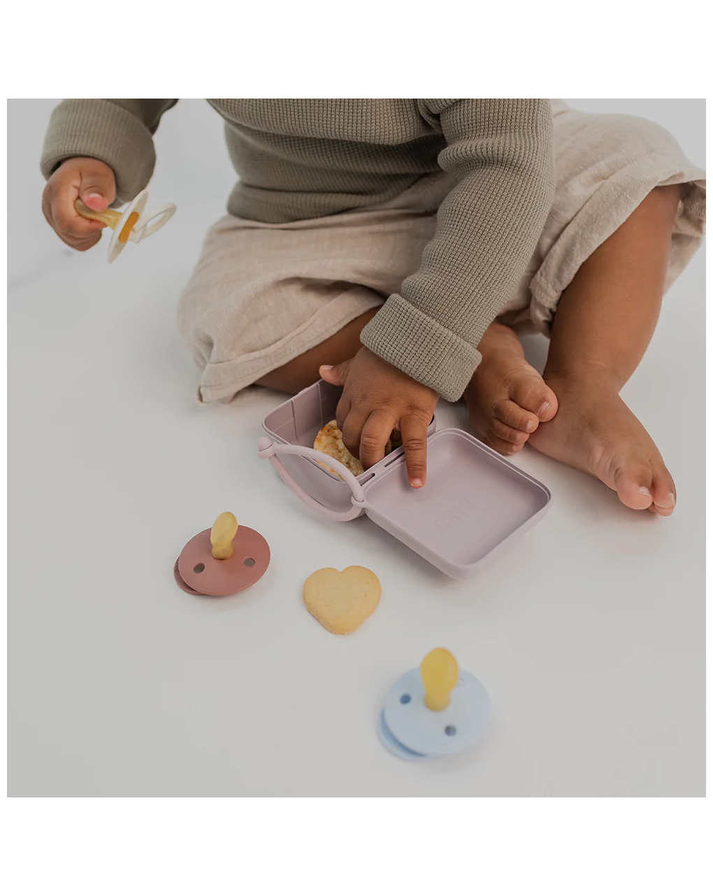 Scatola porta ciuccio salvia - bibs