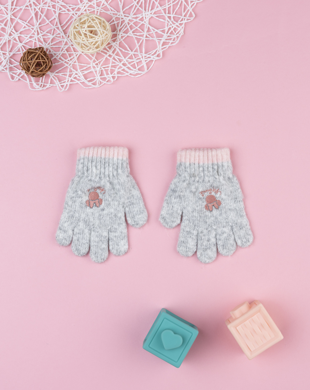Guanti girigi bimba minnie