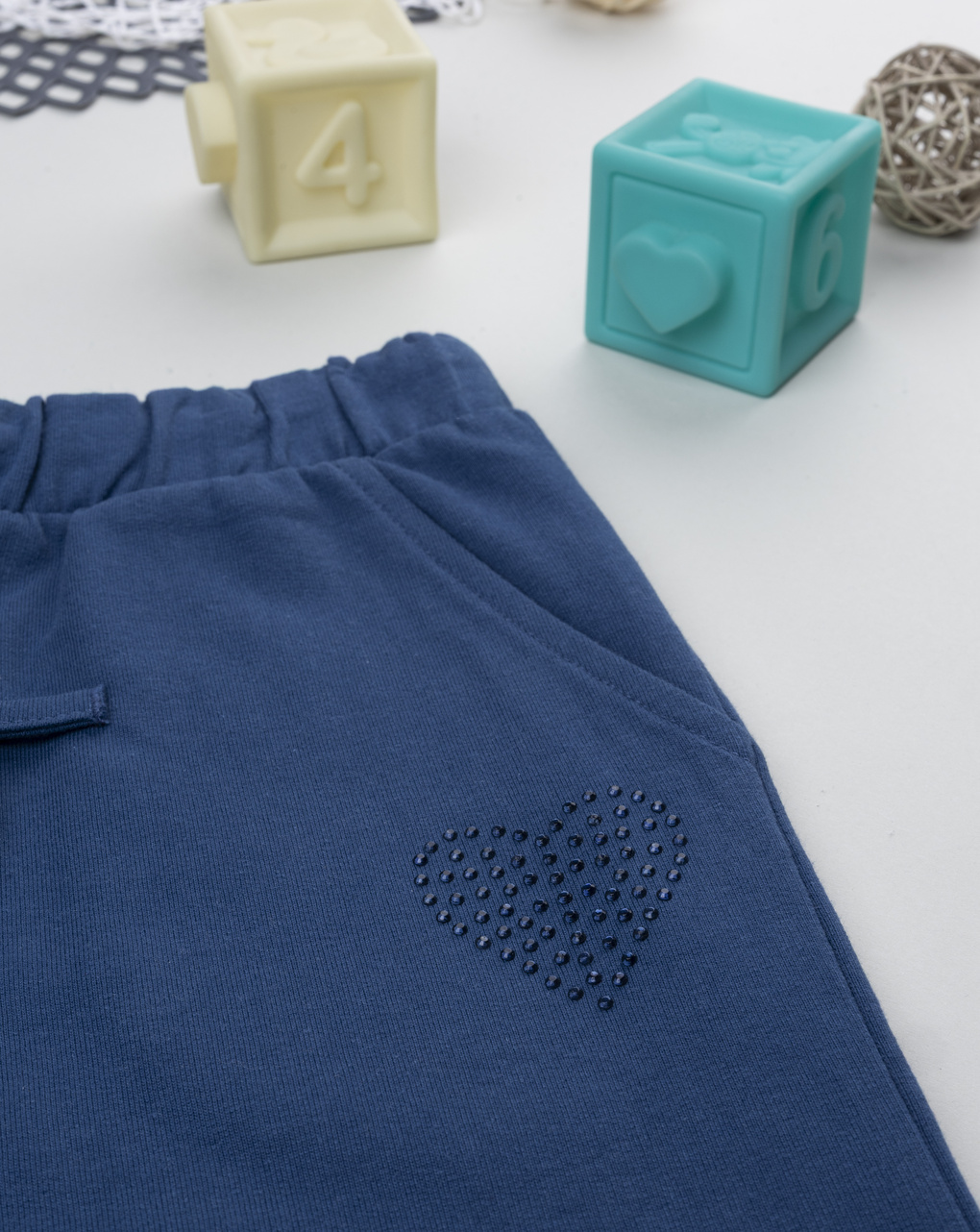 Pantalone bambina blu cuore strass