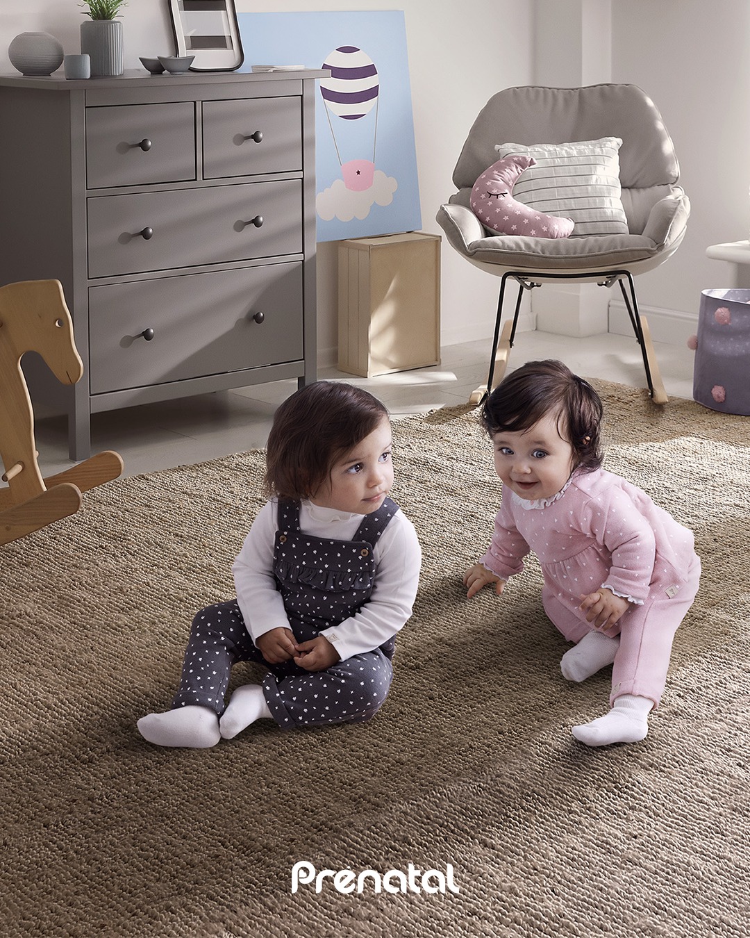 Due sorelle, due stili diversi.
Prénatal si adatt&#8230;