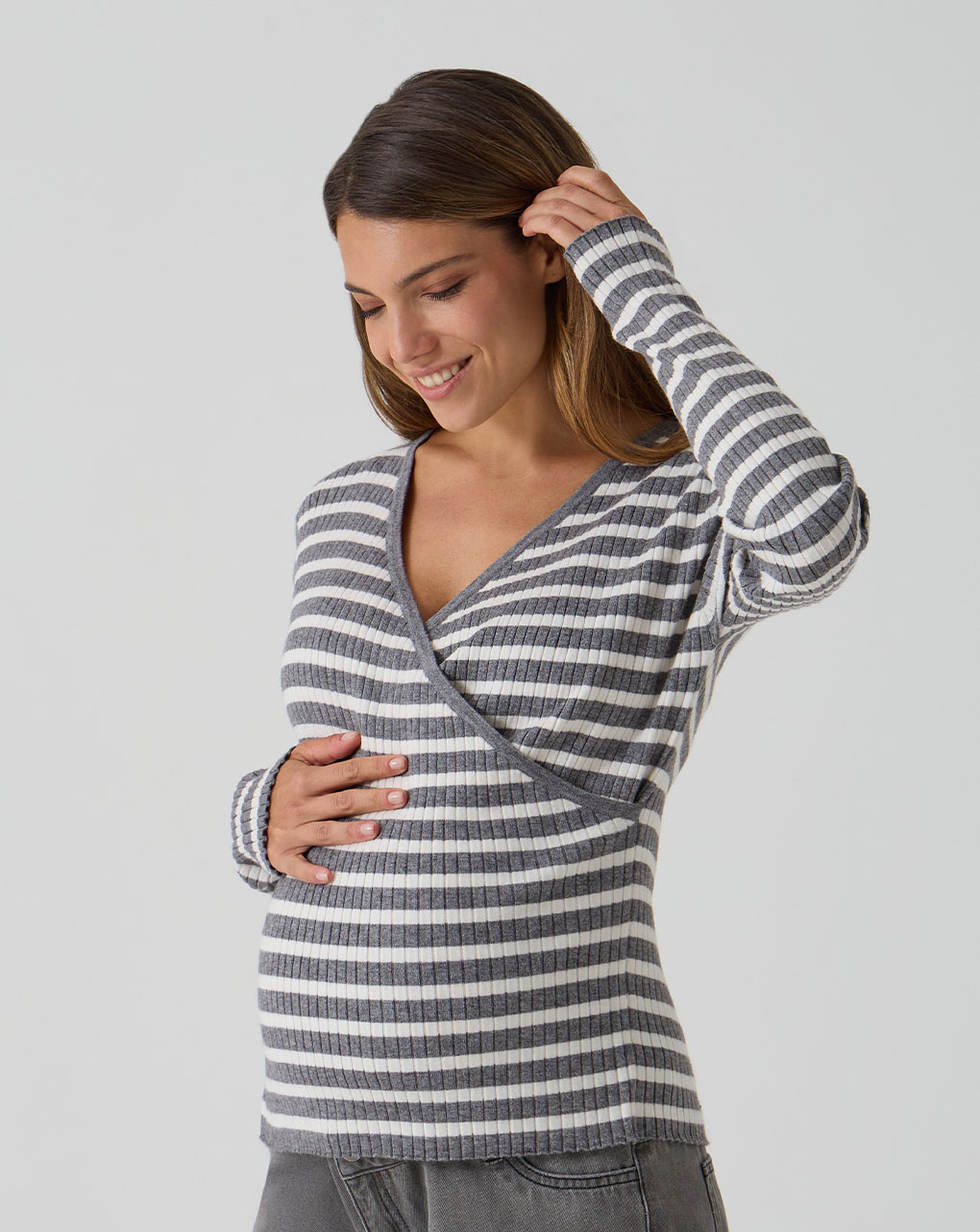 Maglia tricot premaman rigata grigia