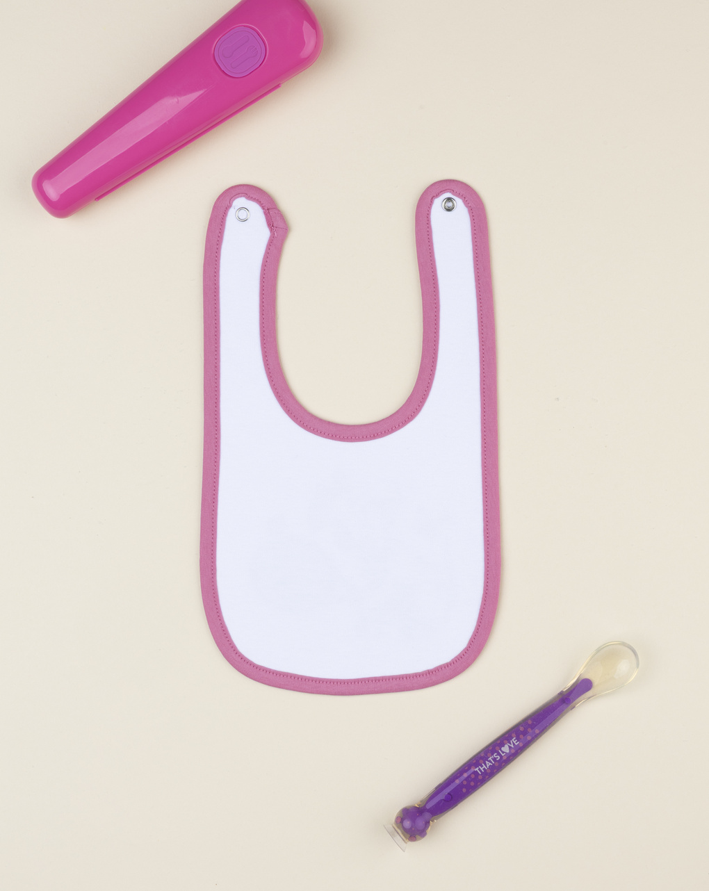 Bavaglino bimba carica 101