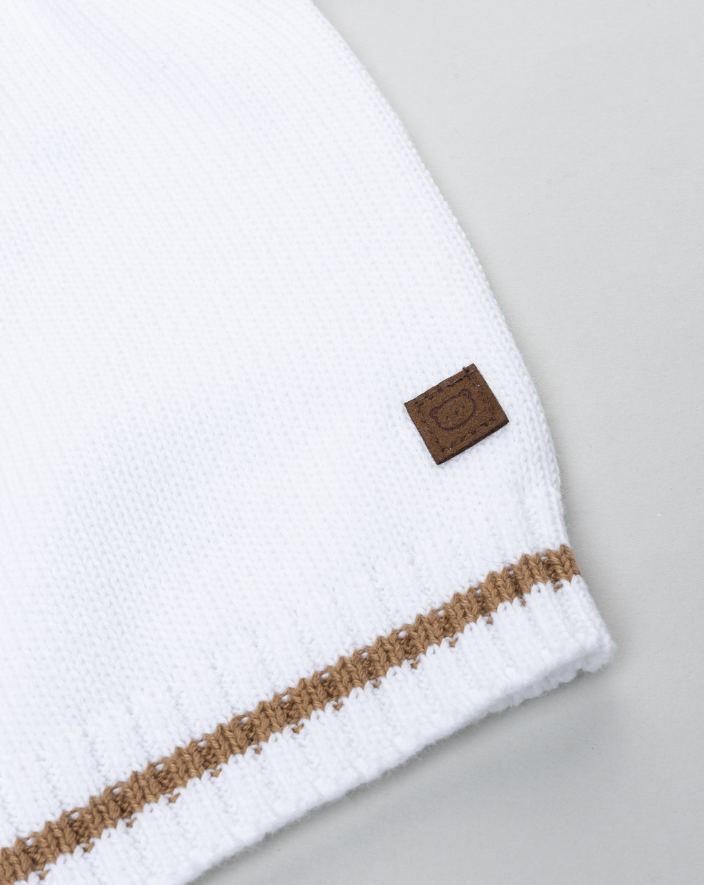 Maglione tricot neonato con ricamo