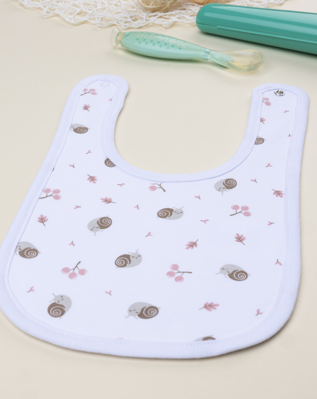 Bavaglino bimba lumachine