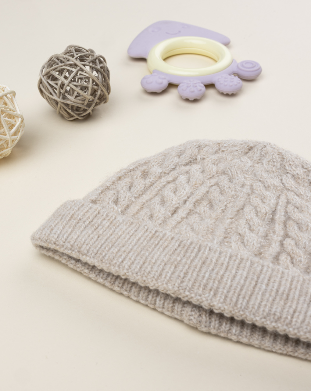 Berretto tricot bimbo beige traccia