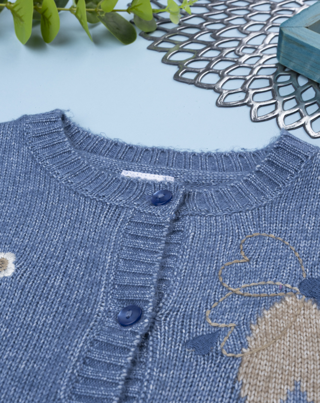 Maglione bambina blu denim con ricami