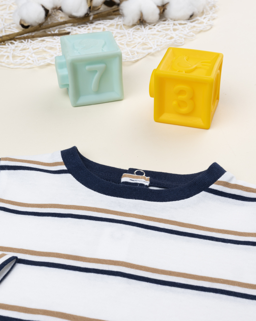 T-shirt bimbo rigata blu