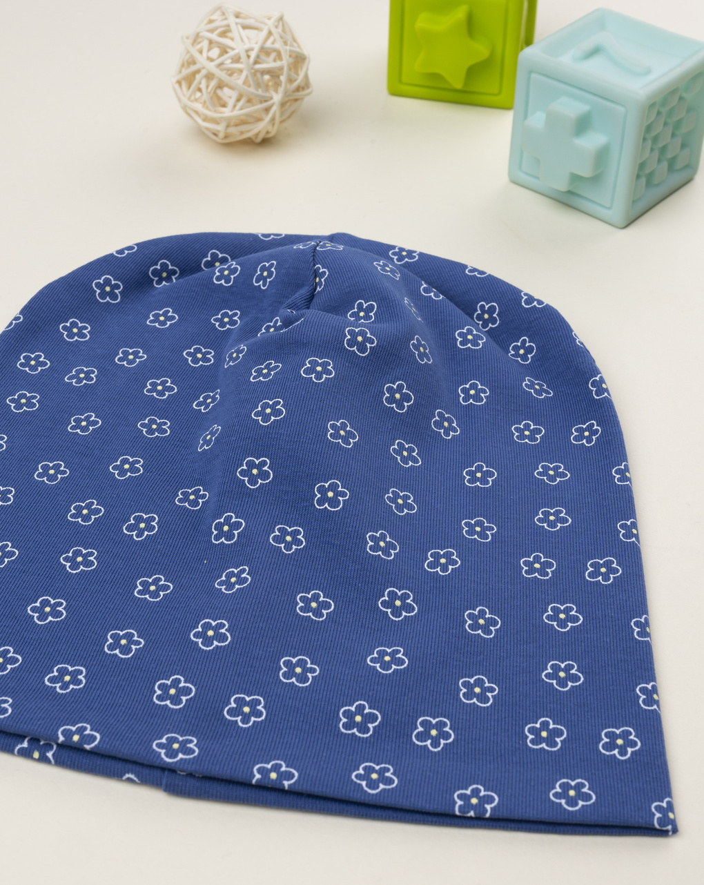 Berretto bimba blu margherite