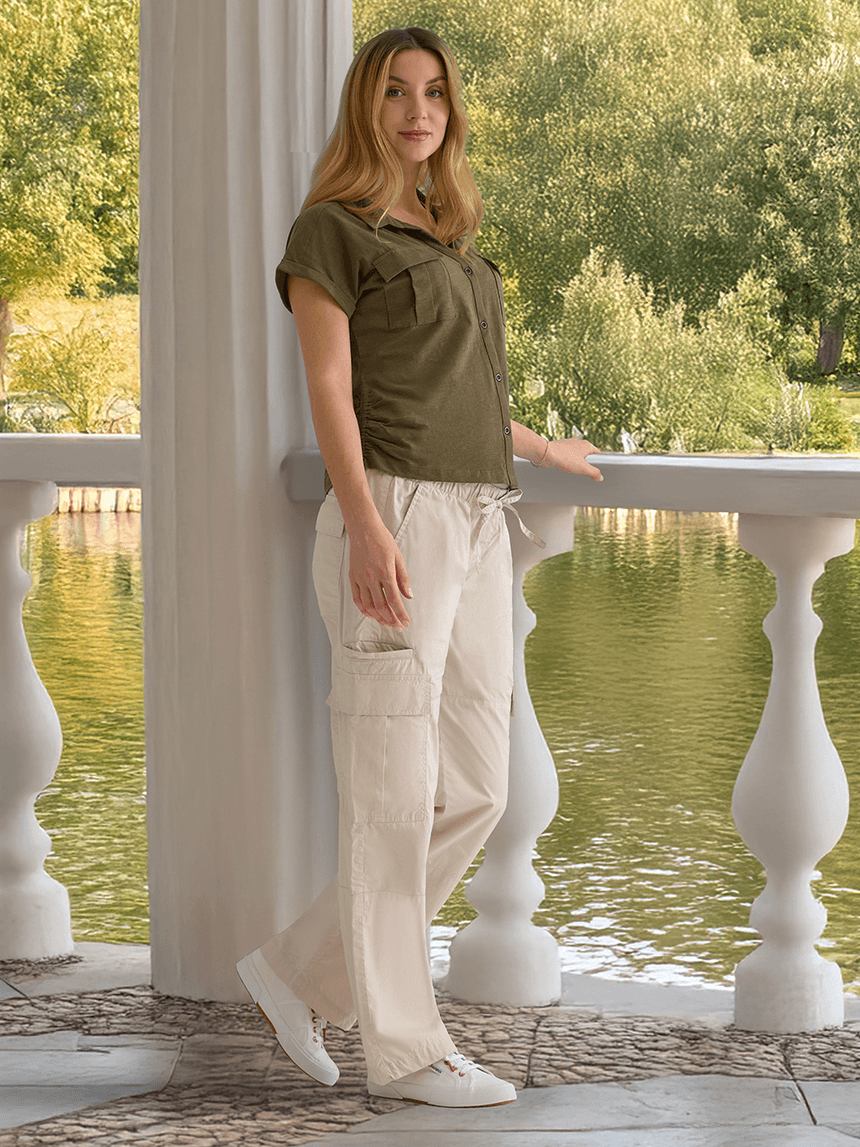 Pantalone beige premaman con tasche cargo