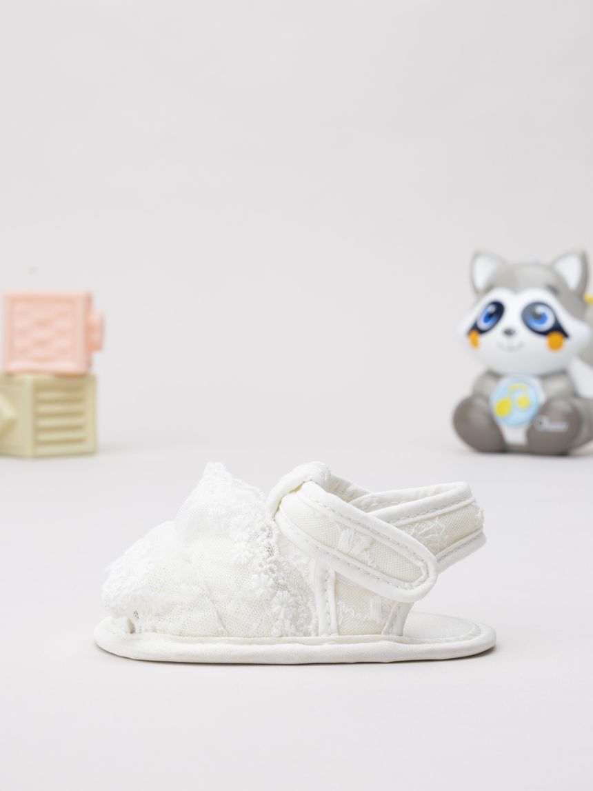 Sandaletto bimba pizzo bianco