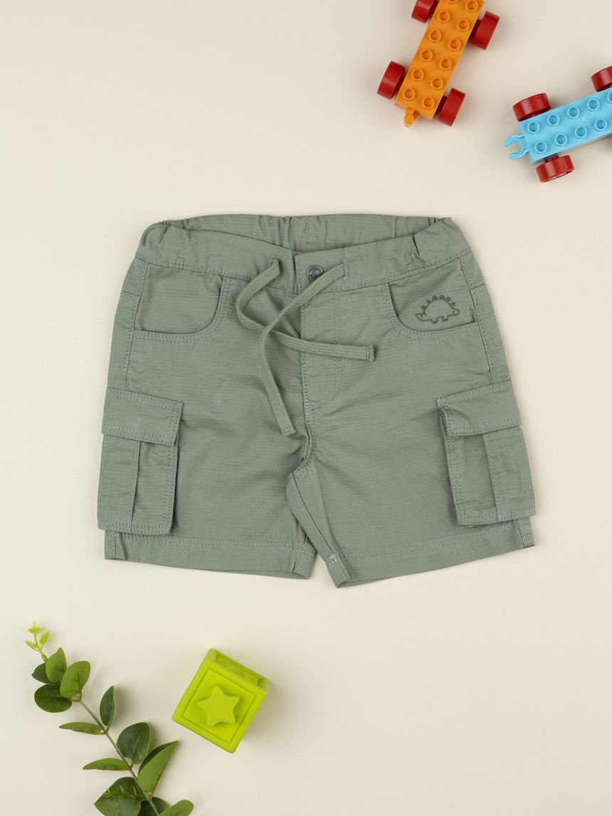 Shorts bimbo verde con tasconi