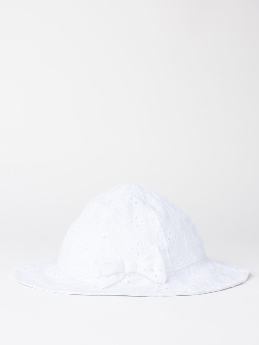 Cappello bimba bianco in sangallo con fiocco