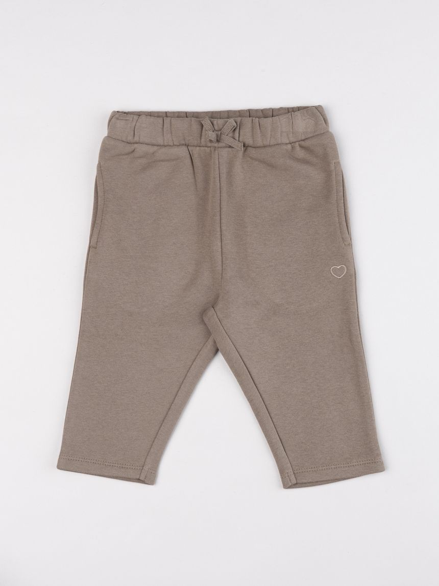 Pantalone jogger morbido bimba color nocciola con cuore