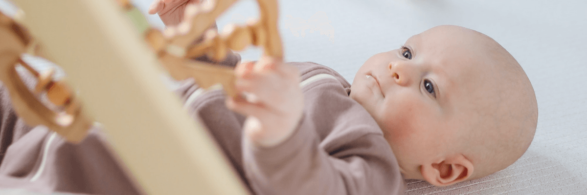 Suggerimenti per il gioco dei bambini da 4 a 6 mesi