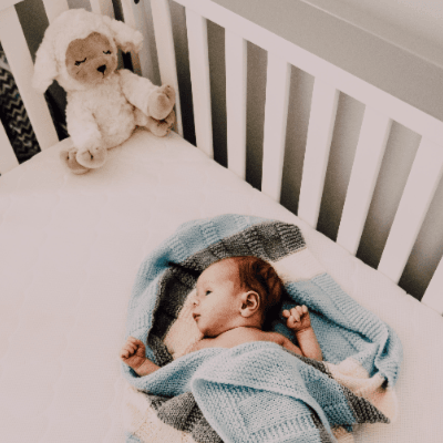 Quante ore di sonno un bambino ha bisogno nel primo anno