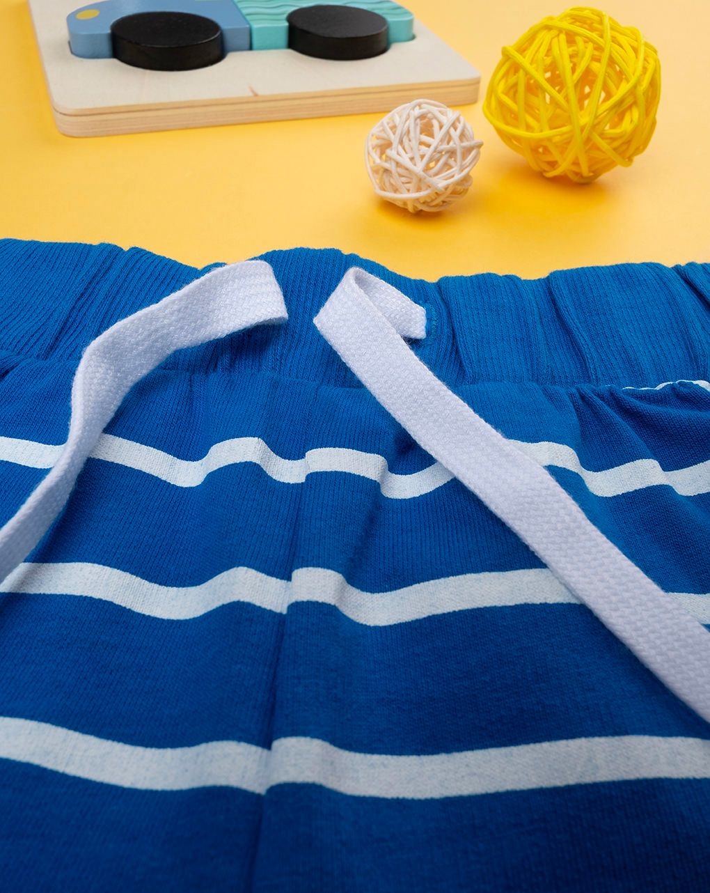 Shorts bimbo blu rigato