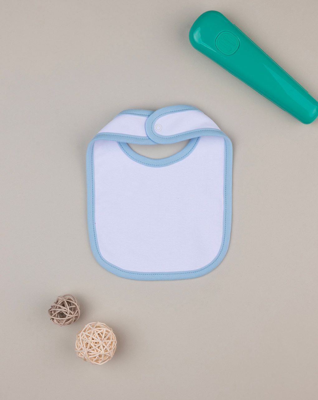 Bavaglino azzurro con stampa