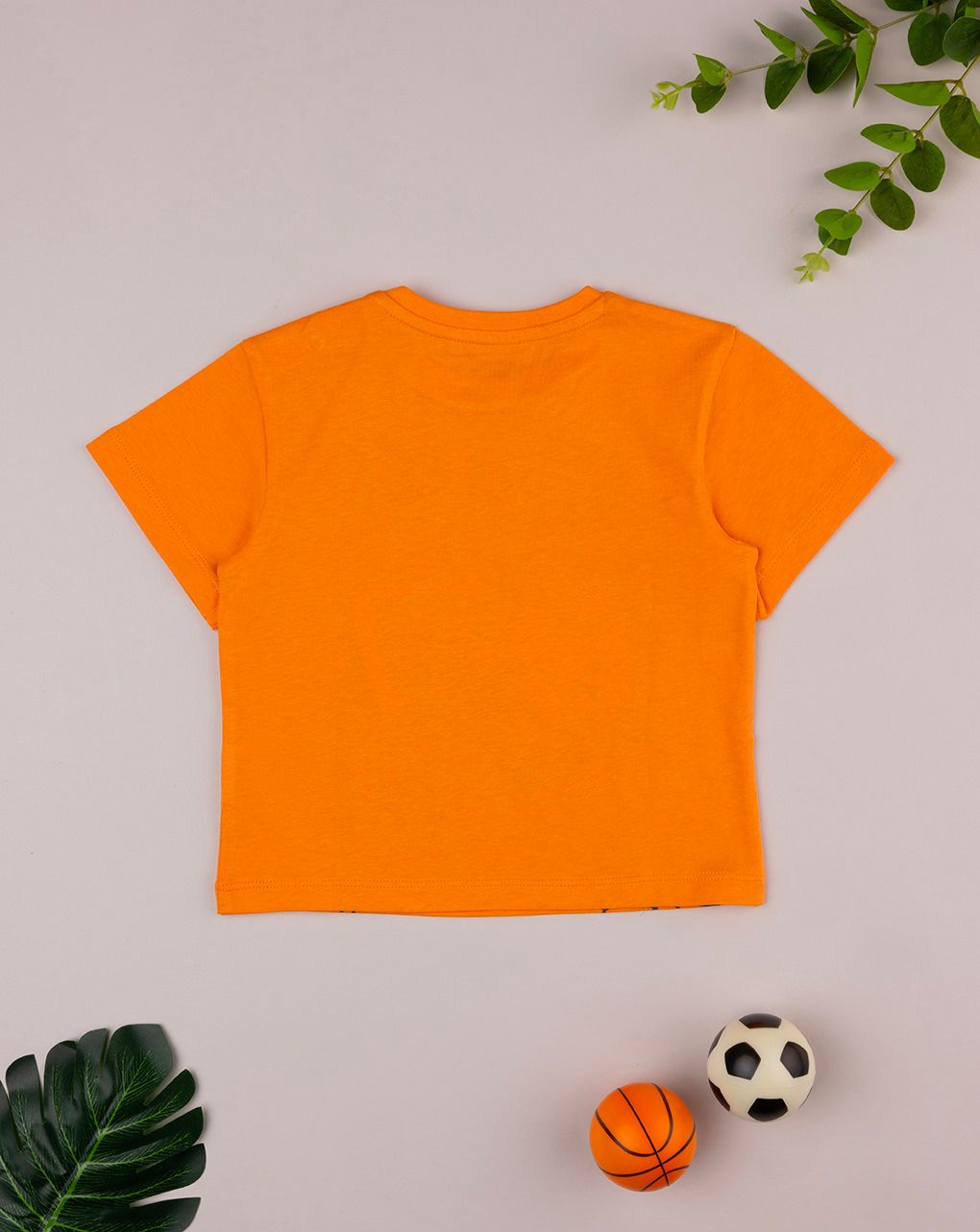 T-shirt bimbo arancione